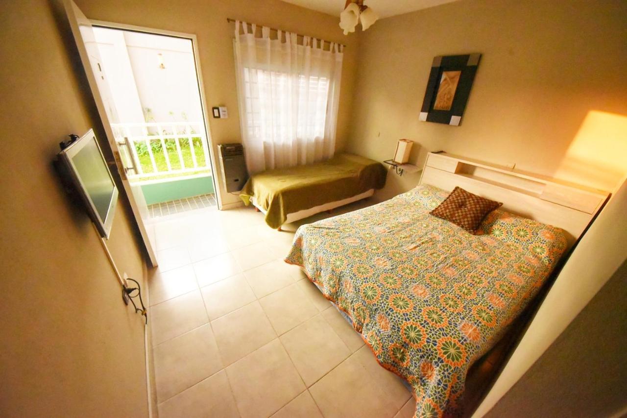 Maktub Departamentos Y Habitaciones Alta Gracia Oda fotoğraf